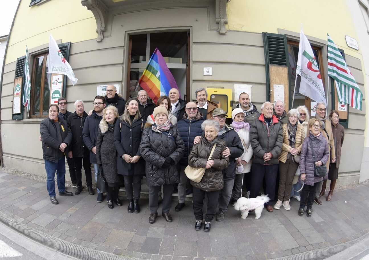 inaugurazione fibrillatore ad Altopascio